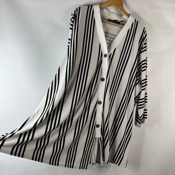 Susan Graver Weekens Womens Tunic Top Size 5X Black White Striped Button Up - Picture 3 of 9